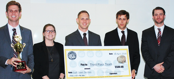 Grad students place 3rd at AAPG competition