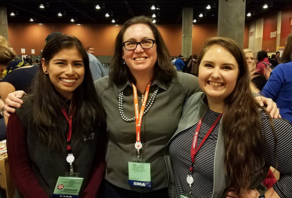 Students visiting the American Meteorological Conference in Phoenix, Arizona in January. (Photo Courtesy of Montana Etten-Bohm)