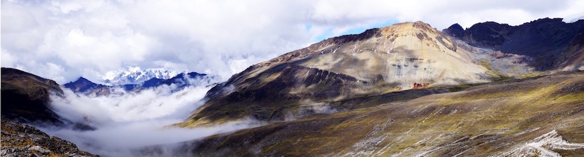 View from the study sample site in Eastern Cordillera of southern Peru. Sample site is located at approximately 4800 meters, or approximately 15,750 feet, in elevation. (Photo courtesy of Dr. Nick Perez.)