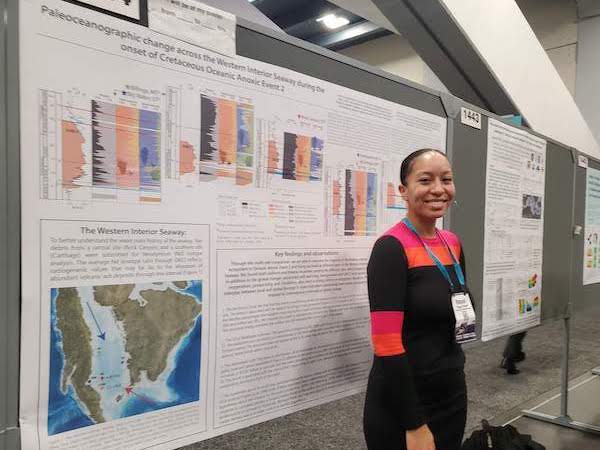 Dr. Bryant presenting on her paleoclimate research at the American Geophysical Union 2019 Annual Meeting in San Francisco, California. In addition, Dr. Bryant and Dr. Keisling led the first iteration of the Next Generation of Geoscience Leaders at the 2019 AGU Meeting. (Photo courtesy of Dr. Bryant.)